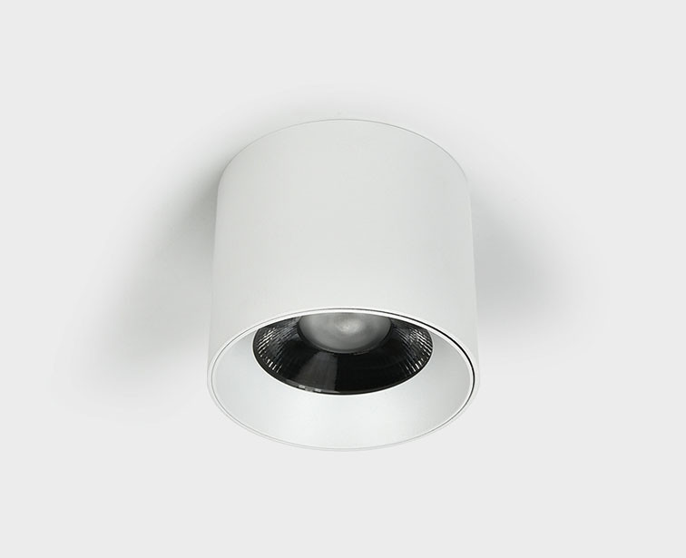 Влагозащищенный светильник ITALLINE IT06-6036 white 3000K Влагозащищенный светильник ITALLINE IT06-6036 white 3000K